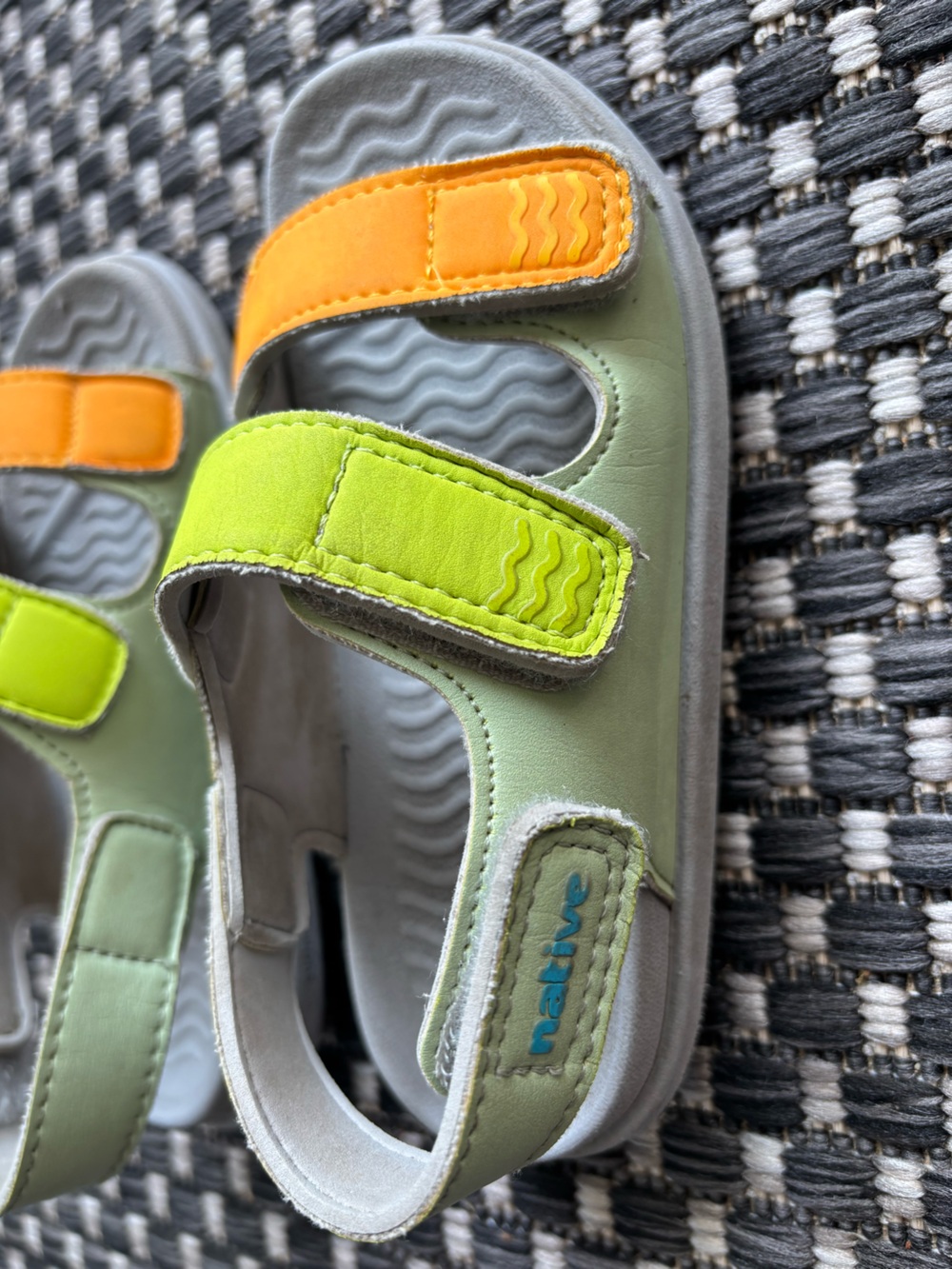 Native sugarlite Sandals - Picture 7 of 7